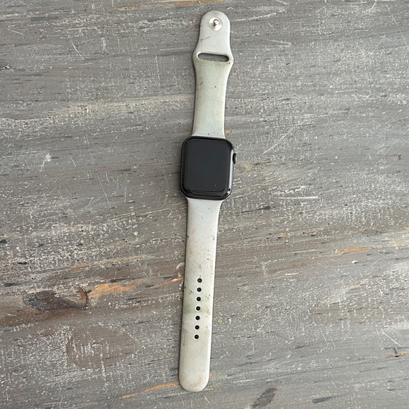 Apple Watch with Gray Band - Picture 1 of 3
